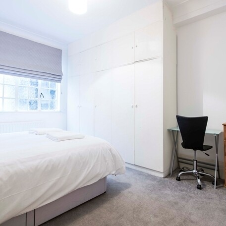 Park Road, London, NW8