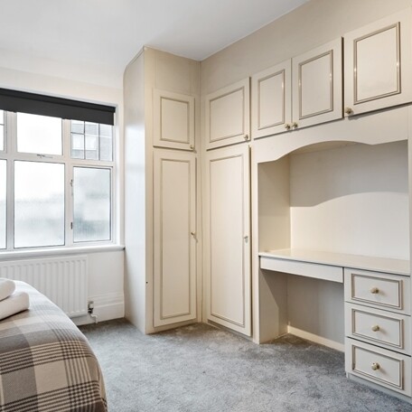 Park Road, London, NW8