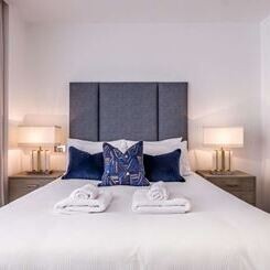 Charles Clowes Walk, London, SW11