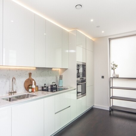 Charles Clowes Walk, London, SW11