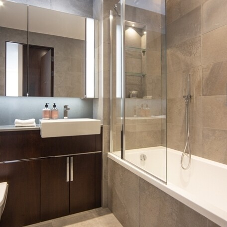 Charles Clowes Walk, London, SW11