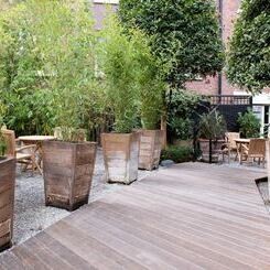 Hill Street, London, W1J