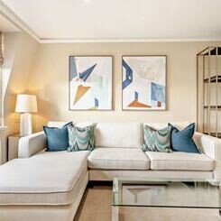 Hill Street, London, W1J