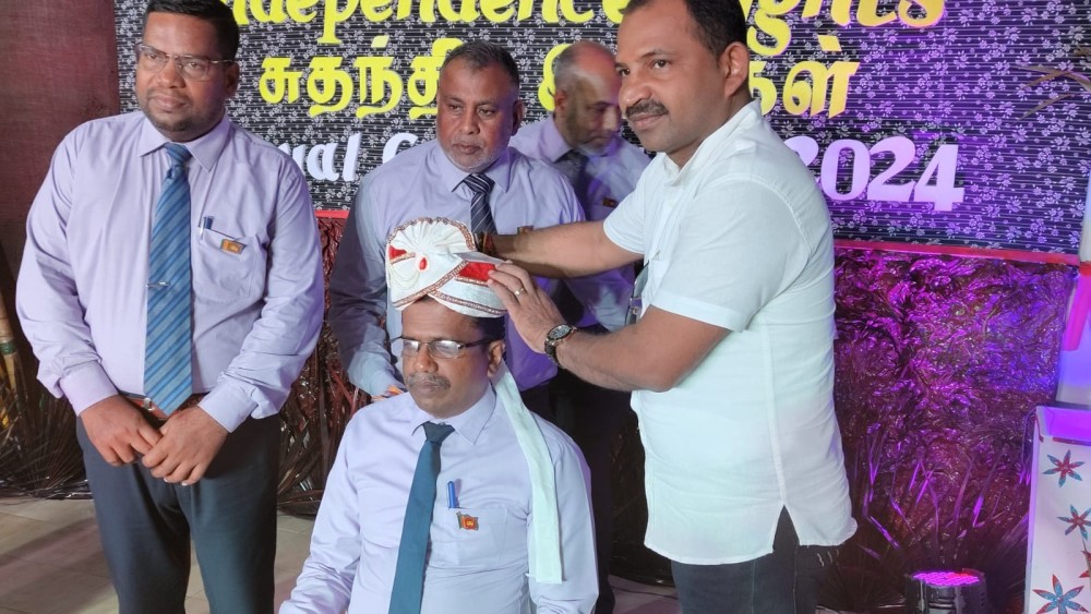 மாவட்ட செயலாளருக்கு பெரும் கௌரவம்