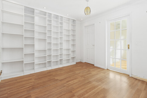 Freshway, Eastbourne