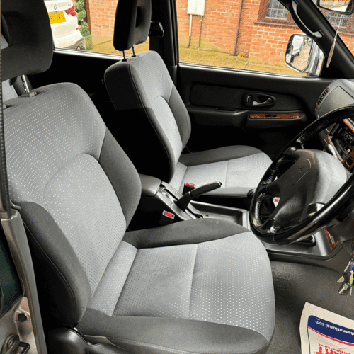 Apollo Demountable 4 Berth Motorhome Mitsubishi L200 4x4 - PART EX TO CLEAR