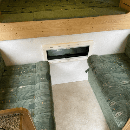 Apollo Demountable 4 Berth Motorhome Mitsubishi L200 4x4 - PART EX TO CLEAR