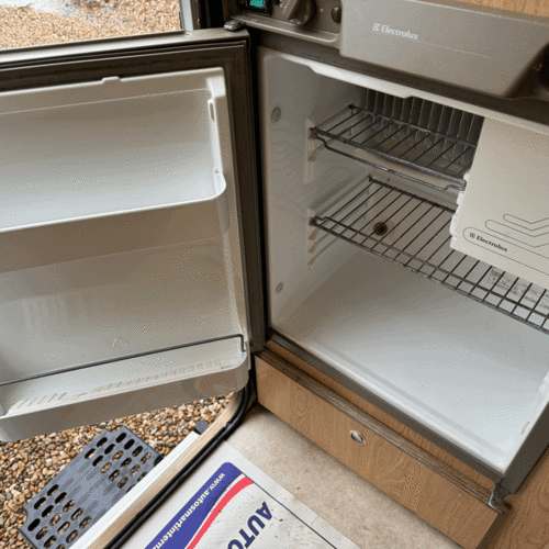 Apollo Demountable 4 Berth Motorhome Mitsubishi L200 4x4 - PART EX TO CLEAR