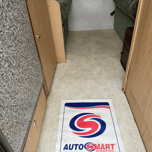 Apollo Demountable 4 Berth Motorhome Mitsubishi L200 4x4 - PART EX TO CLEAR