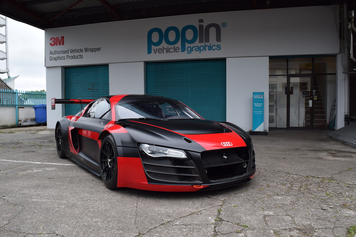 Simpson Motorsport - Audi R8 LMS