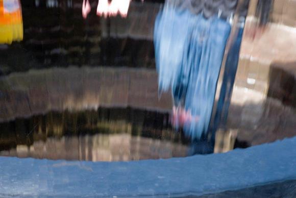 what might the euro (crisis) mean on the street ?