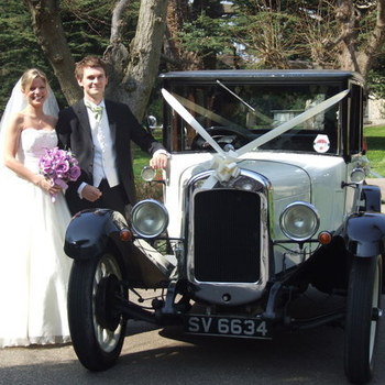 Gallery | Wedding Cars Harpenden, St Albans, Watford, Hemel Hempstead | Heritage Classic Cars