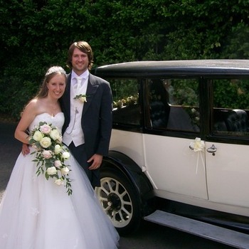 Gallery | Wedding Cars Harpenden, St Albans, Watford, Hemel Hempstead | Heritage Classic Cars