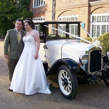 Gallery | Wedding Cars Harpenden, St Albans, Watford, Hemel Hempstead | Heritage Classic Cars