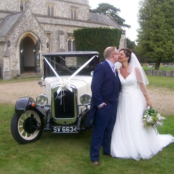 Gallery | Wedding Cars Harpenden, St Albans, Watford, Hemel Hempstead | Heritage Classic Cars
