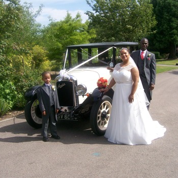 Gallery | Wedding Cars Harpenden, St Albans, Watford, Hemel Hempstead | Heritage Classic Cars