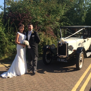Gallery | Wedding Cars Harpenden, St Albans, Watford, Hemel Hempstead | Heritage Classic Cars
