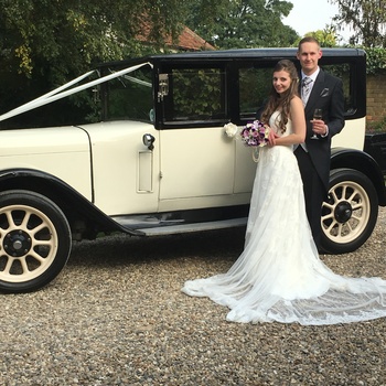 Gallery | Wedding Cars Harpenden, St Albans, Watford, Hemel Hempstead | Heritage Classic Cars
