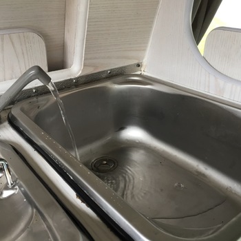 JC LEISURE ROO 2 Berth Camper Van 2000 (W)reg Renault Kangoo