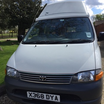 ELDDIS Camper Van 2 Berth TOYOTA HI-ACE Diesel 2.5 2000 (X)reg
