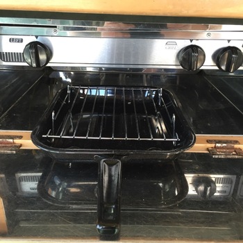 ELDDIS Camper Van 2 Berth TOYOTA HI-ACE Diesel 2.5 2000 (X)reg