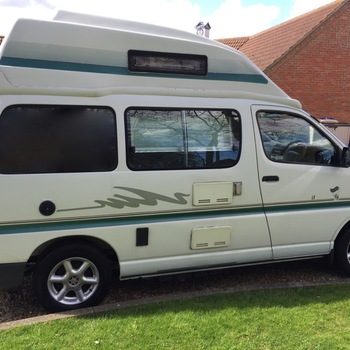 ELDDIS Camper Van 2 Berth TOYOTA HI-ACE Diesel 2.5 2000 (X)reg