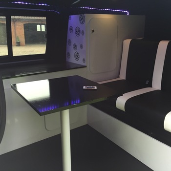 2012 VW Transporter T5 2.0tdi dayvan/camper van - Sportline Styling - 20' wheels