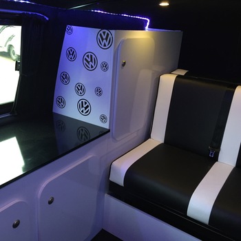 2012 VW Transporter T5 2.0tdi dayvan/camper van - Sportline Styling - 20' wheels