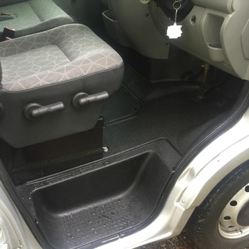 2007 (07)reg Foxy Twin Horsebox 3.5t Renault Master only 44k miles - SORRY SOLD