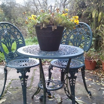 Cosy Wood Beamed Cottage On Equestrian Farm, Noverton Lane