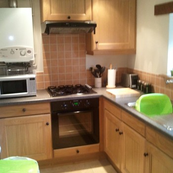 Cosy Wood Beamed Cottage On Equestrian Farm, Noverton Lane