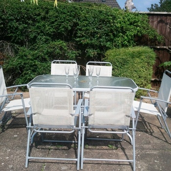 Albemarle Gate 3 Bedroom 2 Bathroom House Overlooking Pittville Park