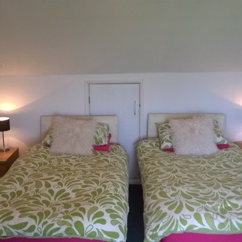 Hilltop Road 5 bedrooms 4 bathrooms overlooking Pittville Park