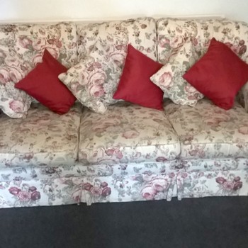 Hilltop Road 5 bedrooms 4 bathrooms overlooking Pittville Park