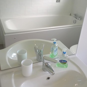 Hilltop Road 5 bedrooms 4 bathrooms overlooking Pittville Park