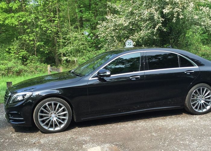 Mercedes Chauffeur Car Leatherhead 
