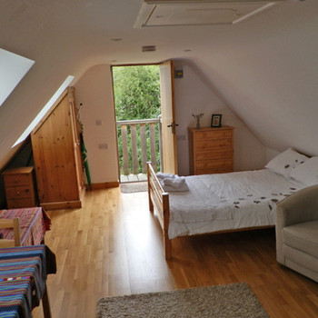 Stylish, Double Studio for Two In New Barn Lane Cheltenham