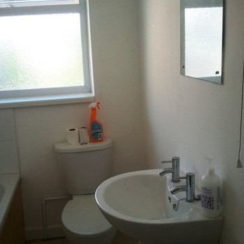 Budget Town Centre House By St Pauls University Campus For 3 People