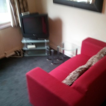 Victoria Street 3 Bedroom town Centre House town with Parking