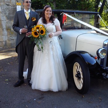 Gallery | Wedding Cars Harpenden, St Albans, Watford, Hemel Hempstead | Heritage Classic Cars