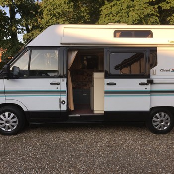 Renault Romahome St Michel Camper Van - 53277 miles - 11/1997 - Gigantic Spec!
