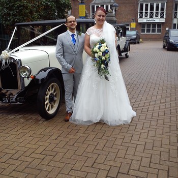 Gallery | Wedding Cars Harpenden, St Albans, Watford, Hemel Hempstead | Heritage Classic Cars