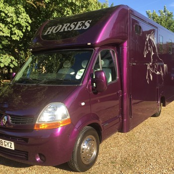 2009 Renault Master 2.5TD Horsebox 3.5t with living 2 Berth 55211 miles