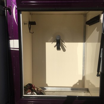 2009 Renault Master 2.5TD Horsebox 3.5t with living 2 Berth 55211 miles