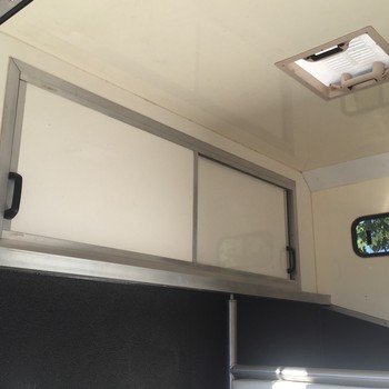 2009 Renault Master 2.5TD Horsebox 3.5t with living 2 Berth 55211 miles