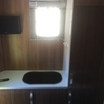 2009 Renault Master 2.5TD Horsebox 3.5t with living 2 Berth 55211 miles