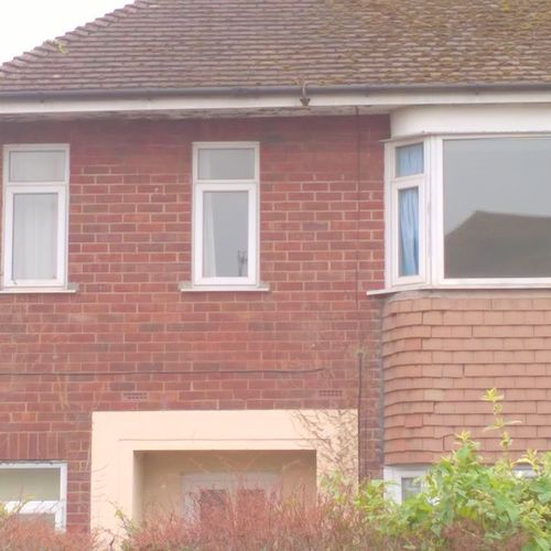 Light & Airy 2 Bedroom Apartment With Garden & Parking, Elmfield Avenue