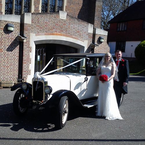Gallery | Wedding Cars Harpenden, St Albans, Watford, Hemel Hempstead | Heritage Classic Cars