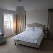£2400 3 bedrooms High Street, Cheltenham centre