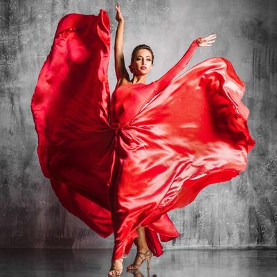 Artists & Entertainment 